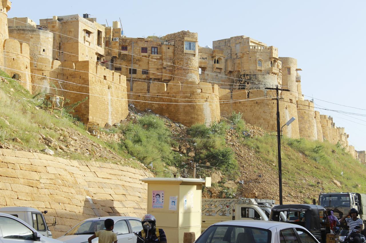 Hotel Vrinda Palace Jaisalmer Εξωτερικό φωτογραφία