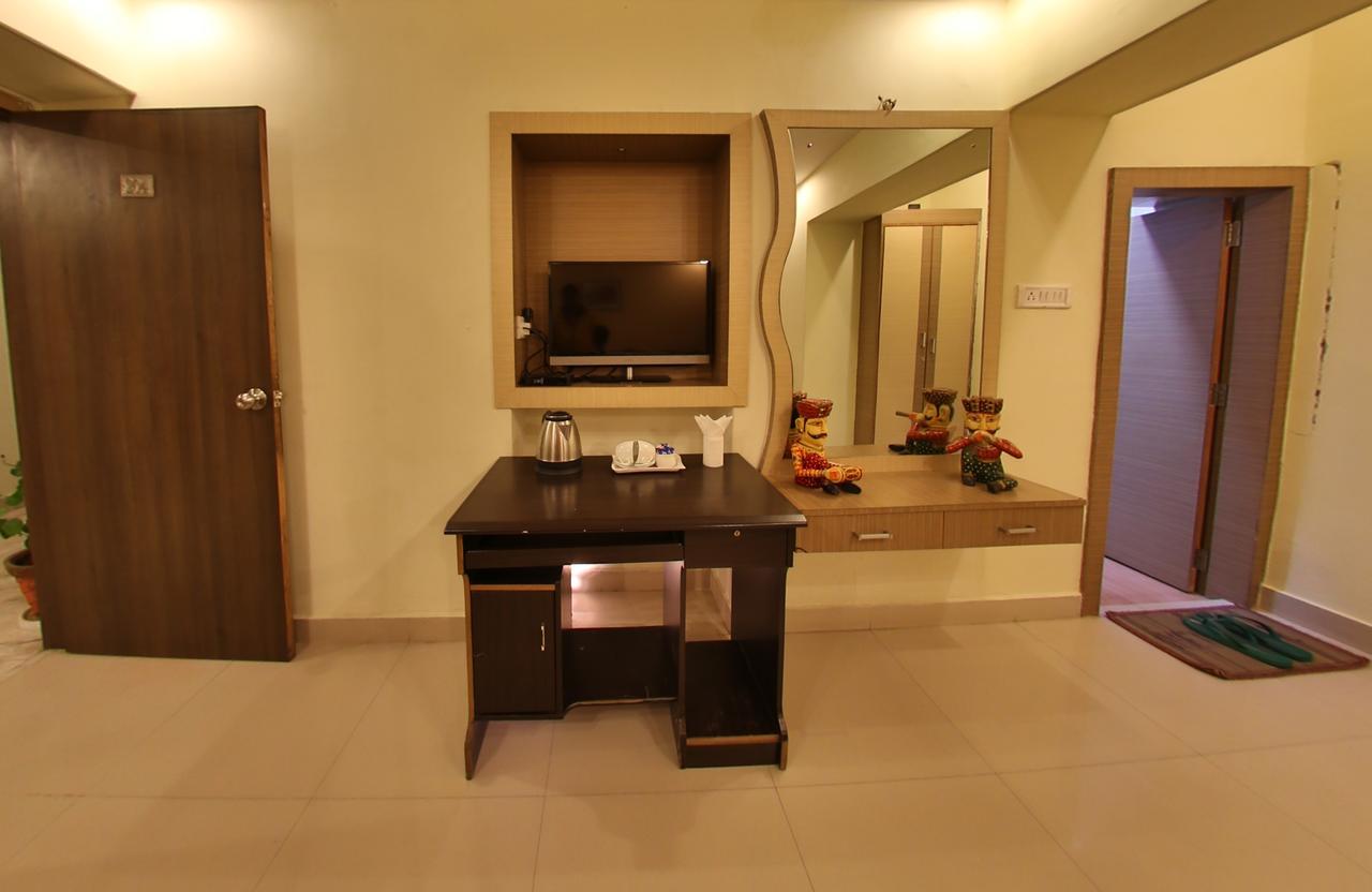 Hotel Vrinda Palace Jaisalmer Εξωτερικό φωτογραφία