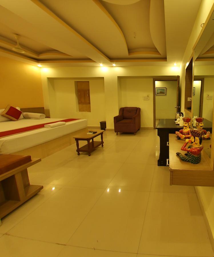 Hotel Vrinda Palace Jaisalmer Εξωτερικό φωτογραφία