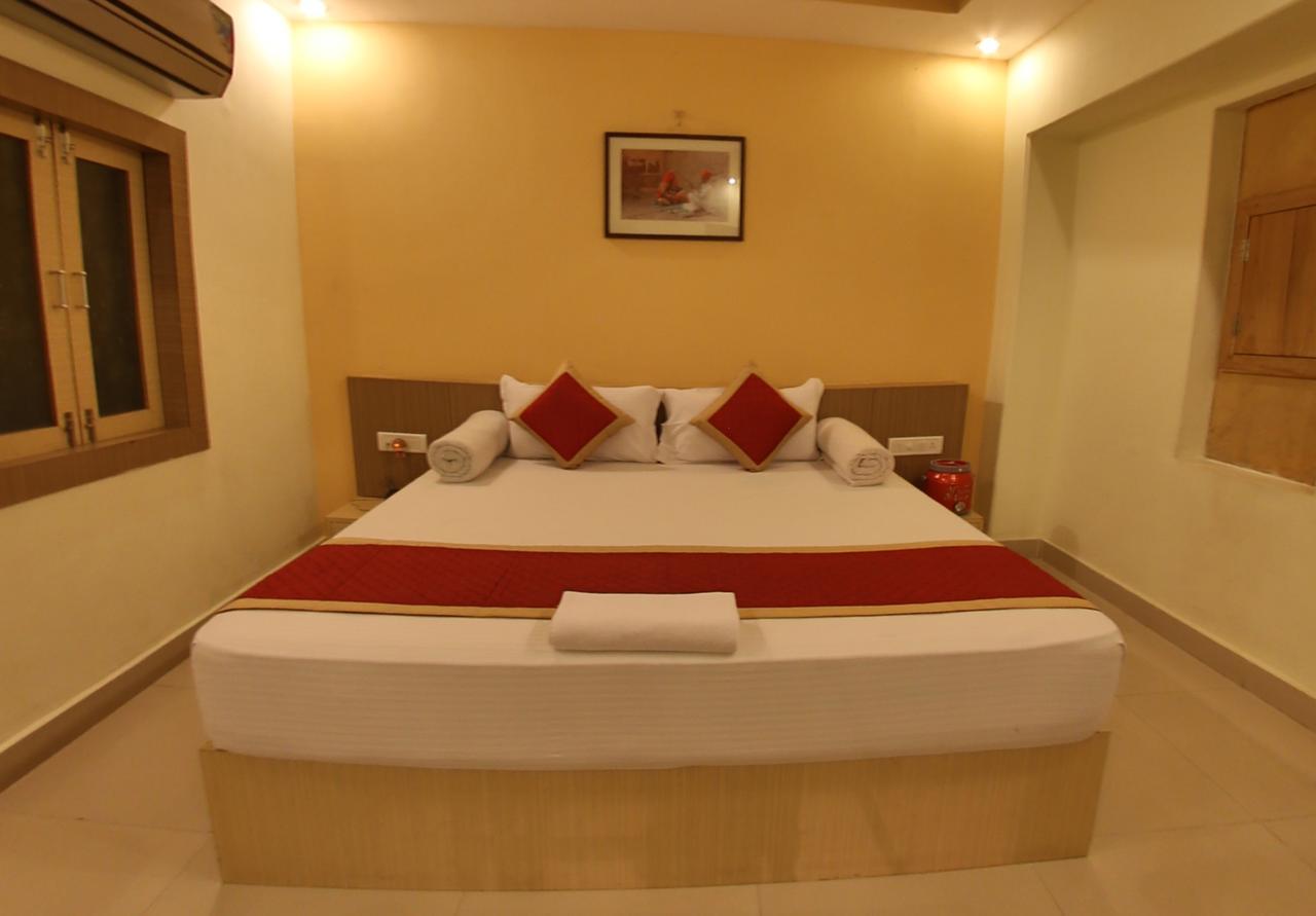 Hotel Vrinda Palace Jaisalmer Εξωτερικό φωτογραφία